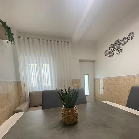 Dina Beach House Quinzico Nazare Exterior photo