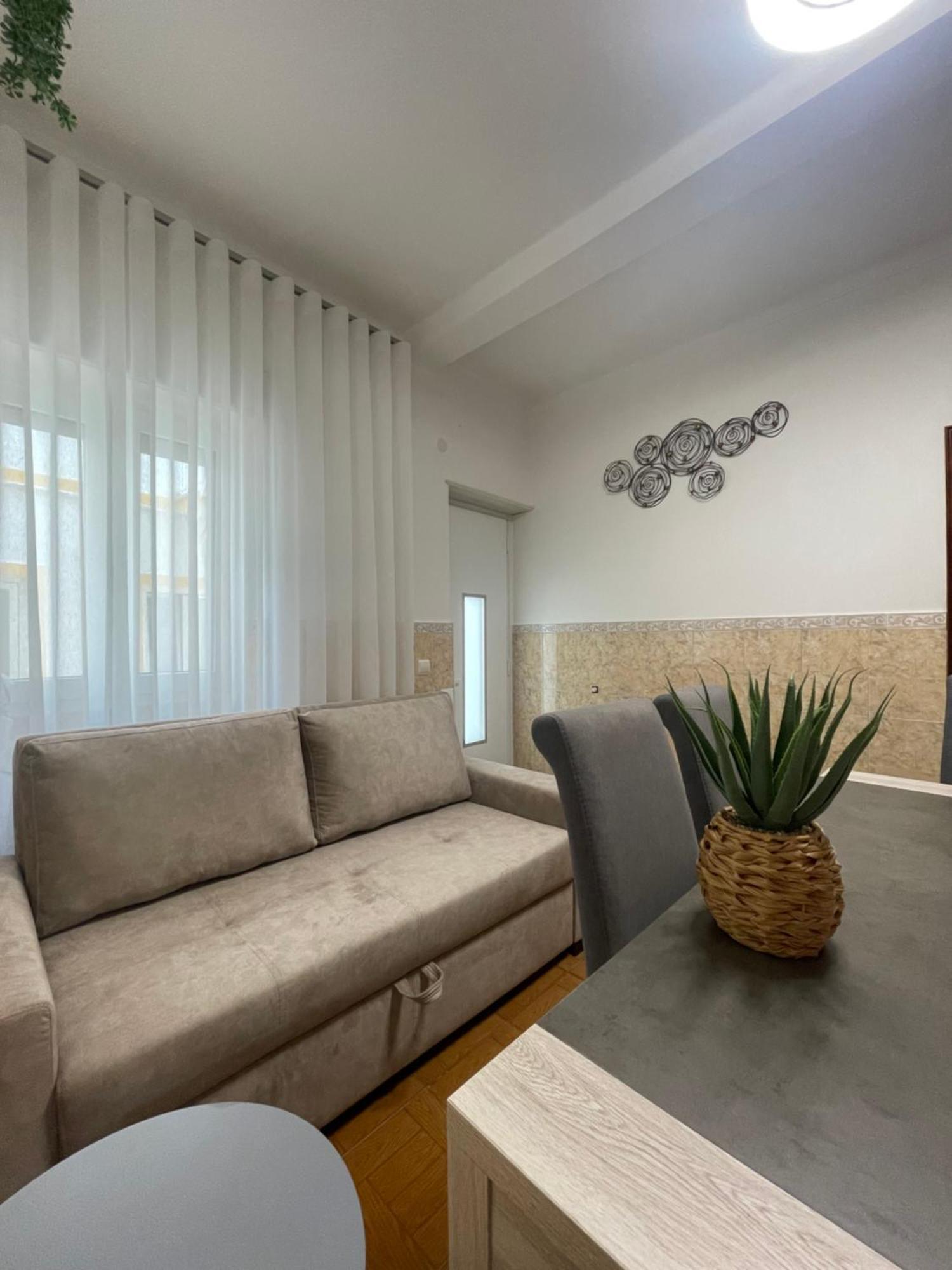 Holiday home Dina House Quinzico *
